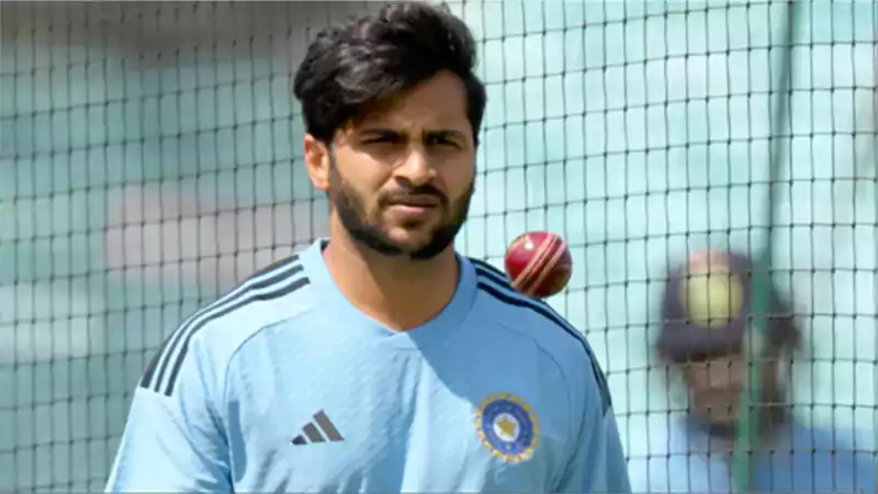 d-Shardul Thakur